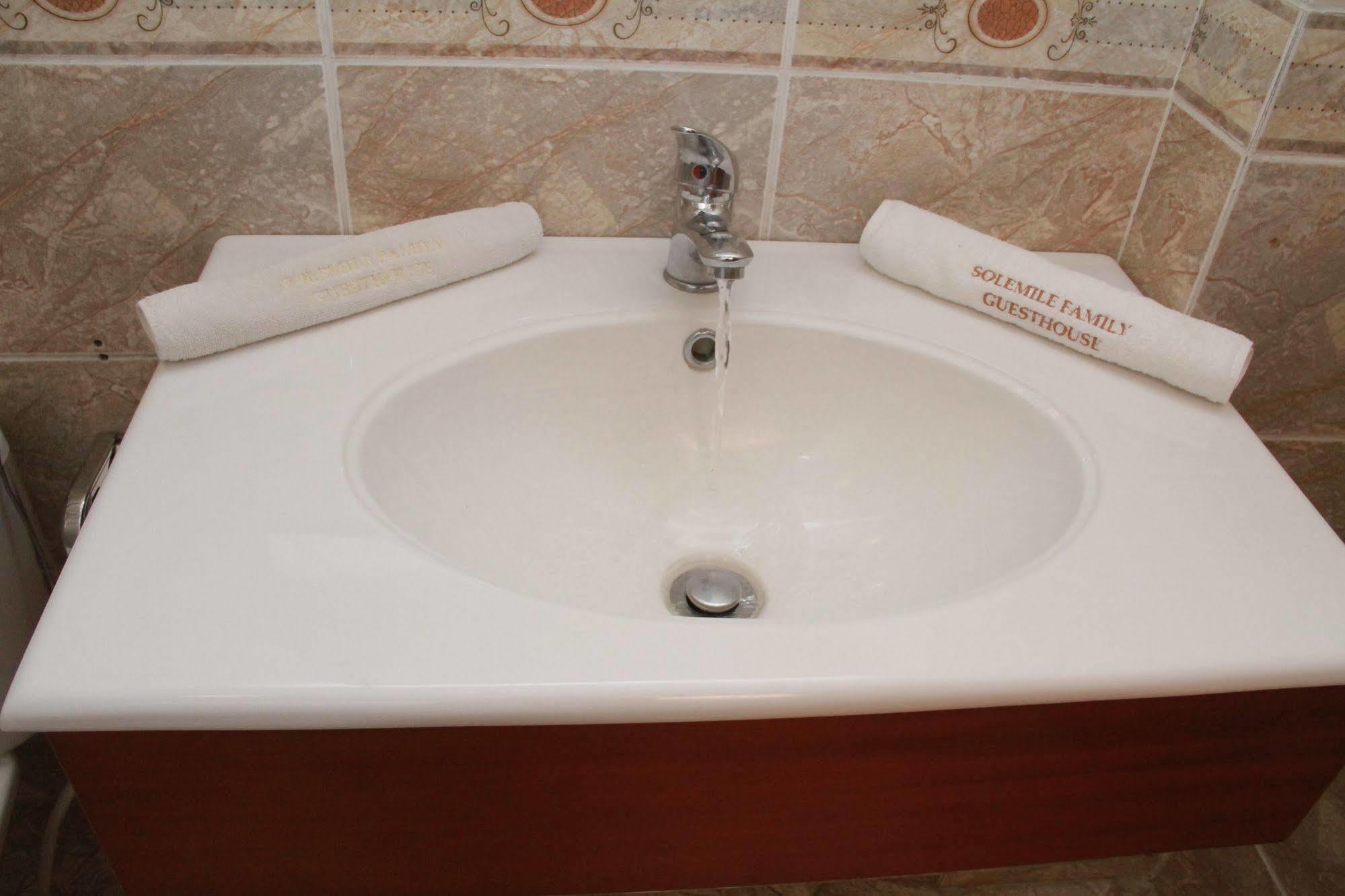 Solmile Family Guest House Addis Ababa Luaran gambar